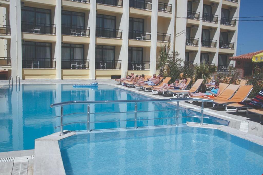 Porteras Otel Кушадаси Екстер'єр фото